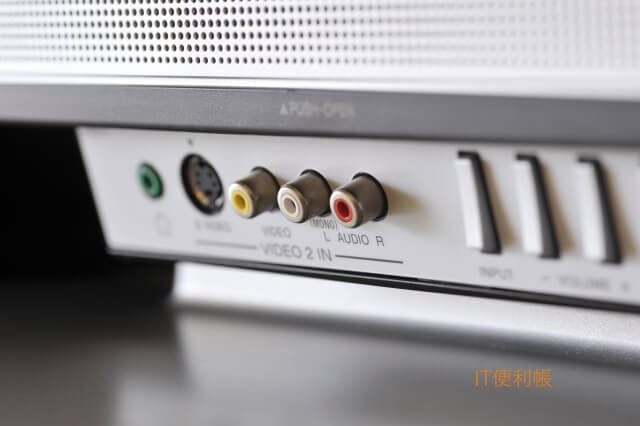 RCA端子（コンポジット）付きテレビ 